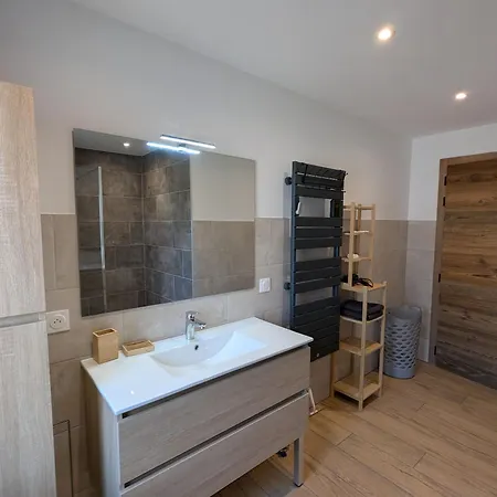 Hébergement de vacances Spacieux Renove Dans Les Vosges Pour 10 Personnes, Ideal Pour Familles Et Amis - Fr-1-589-827 *