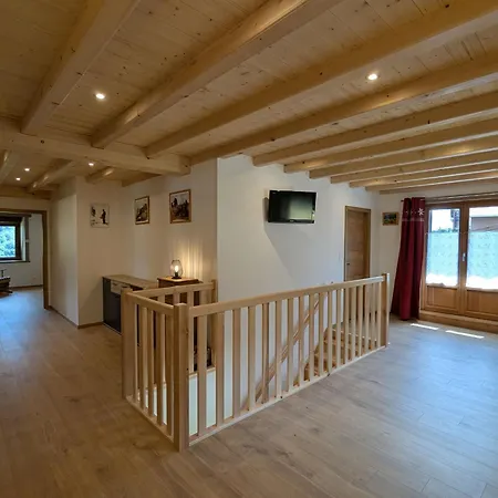 Spacieux Renove Dans Les Vosges Pour 10 Personnes, Ideal Pour Familles Et Amis - Fr-1-589-827 Hébergement de vacances Bussang